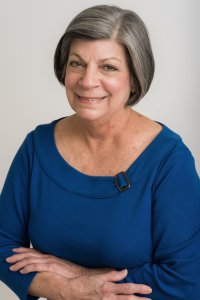 Vicki Knapp
