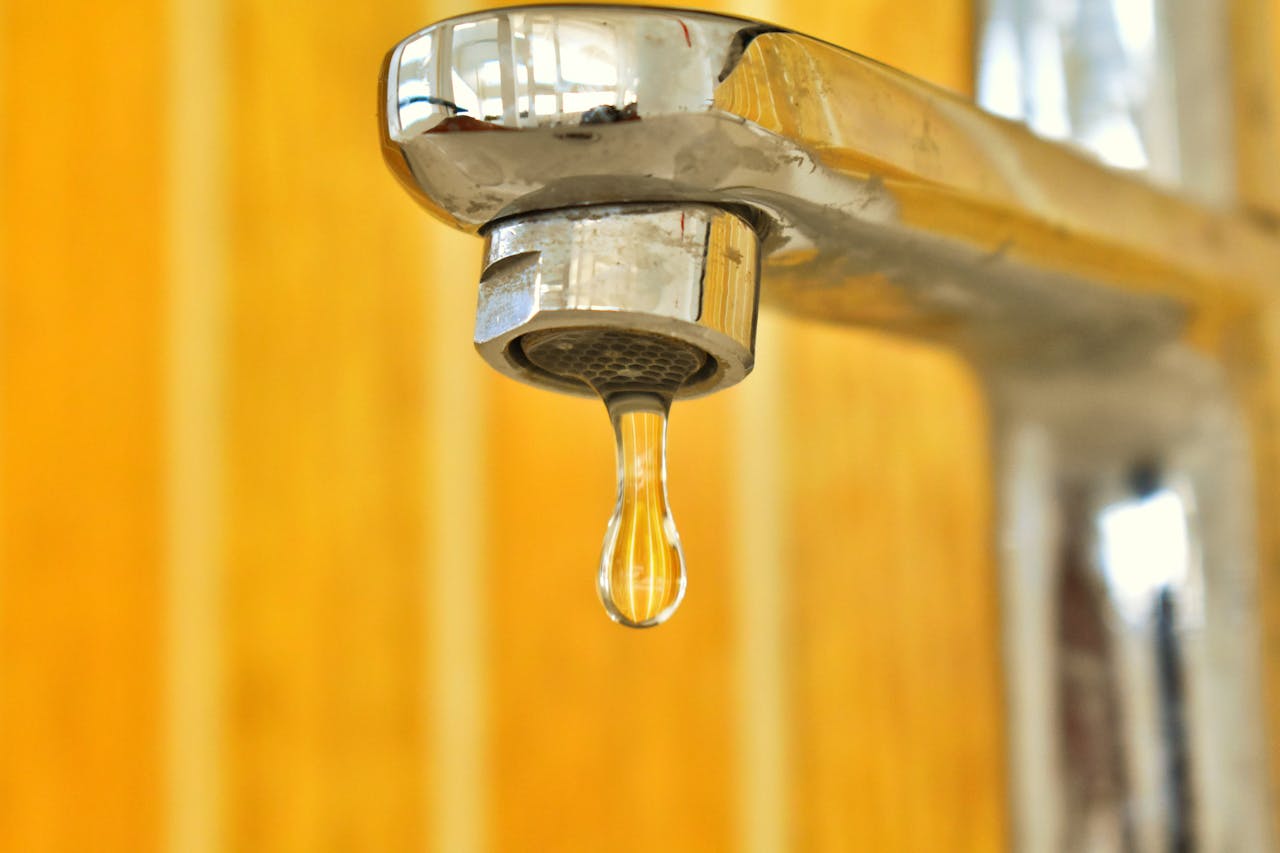 NFI-Property-Management-Solutions-leaky-faucet