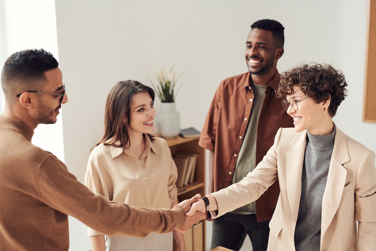 NFI-Property-Management-Solutions-conflict-resolution-handshake